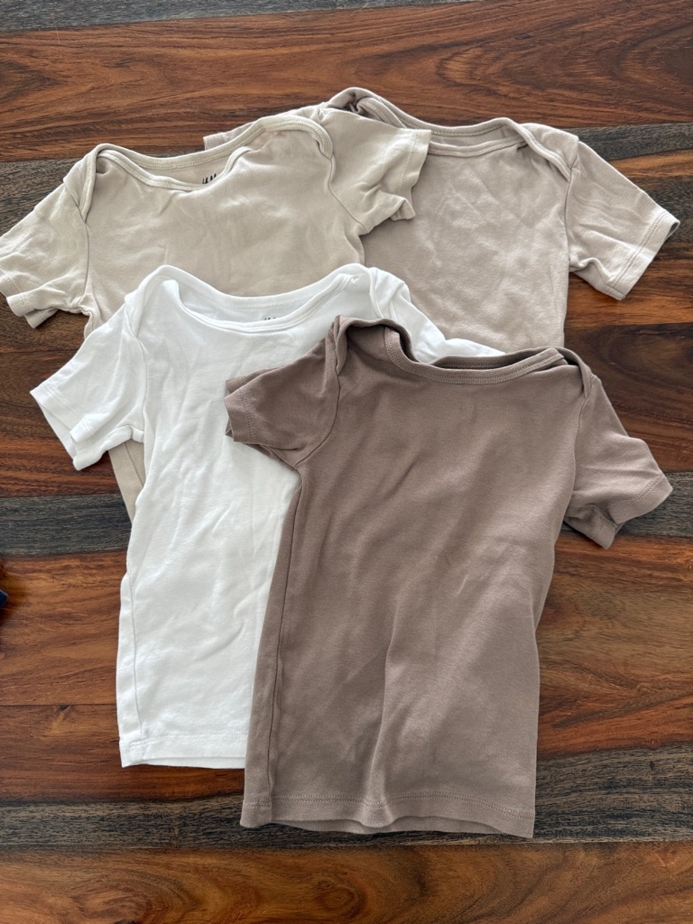 HM Bundle of 4 - Kids Short-Sleeve Basic Tee - Neutral Mix (size 1 1/2 - 2Y)